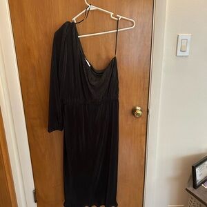 Petal & Pup Green Long Sleeve One Shoulder Sundress